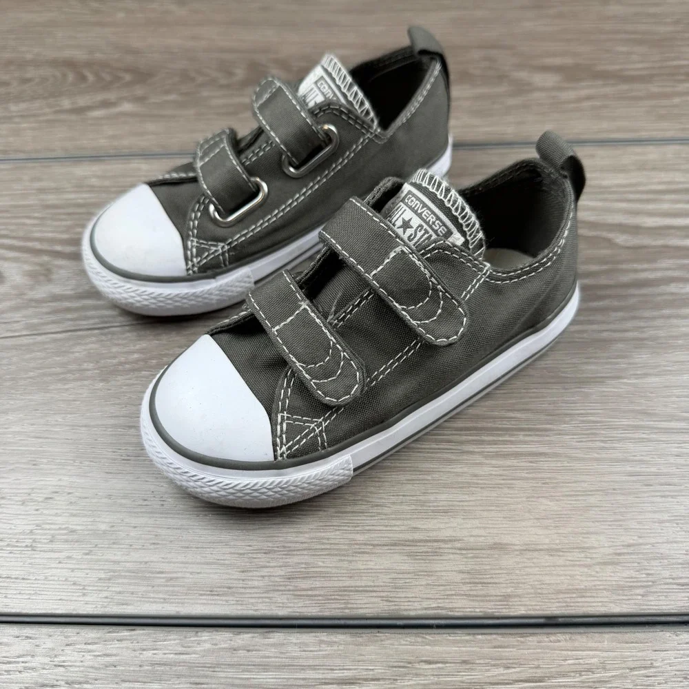 Converse Infant Sneakers Chuck Taylor All Star Hook and Loop Charcoal Grey 8